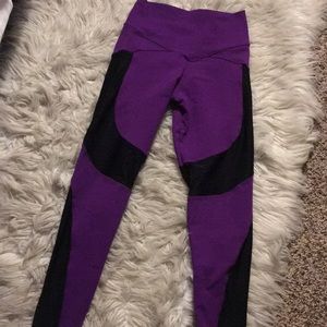 Bootyqueen apparel Small legging